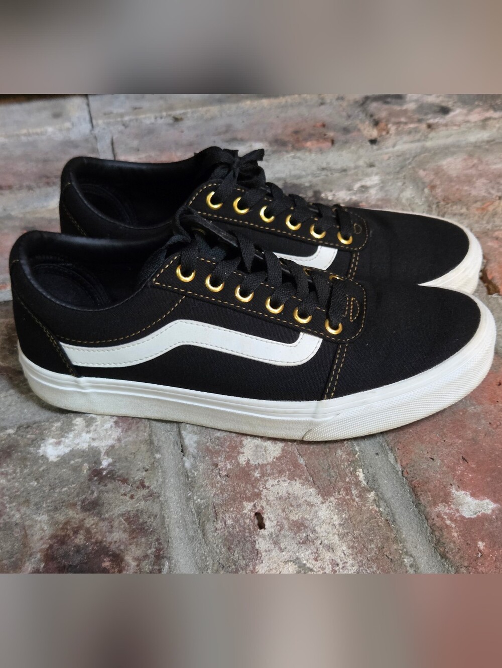 Vans Off the Wall